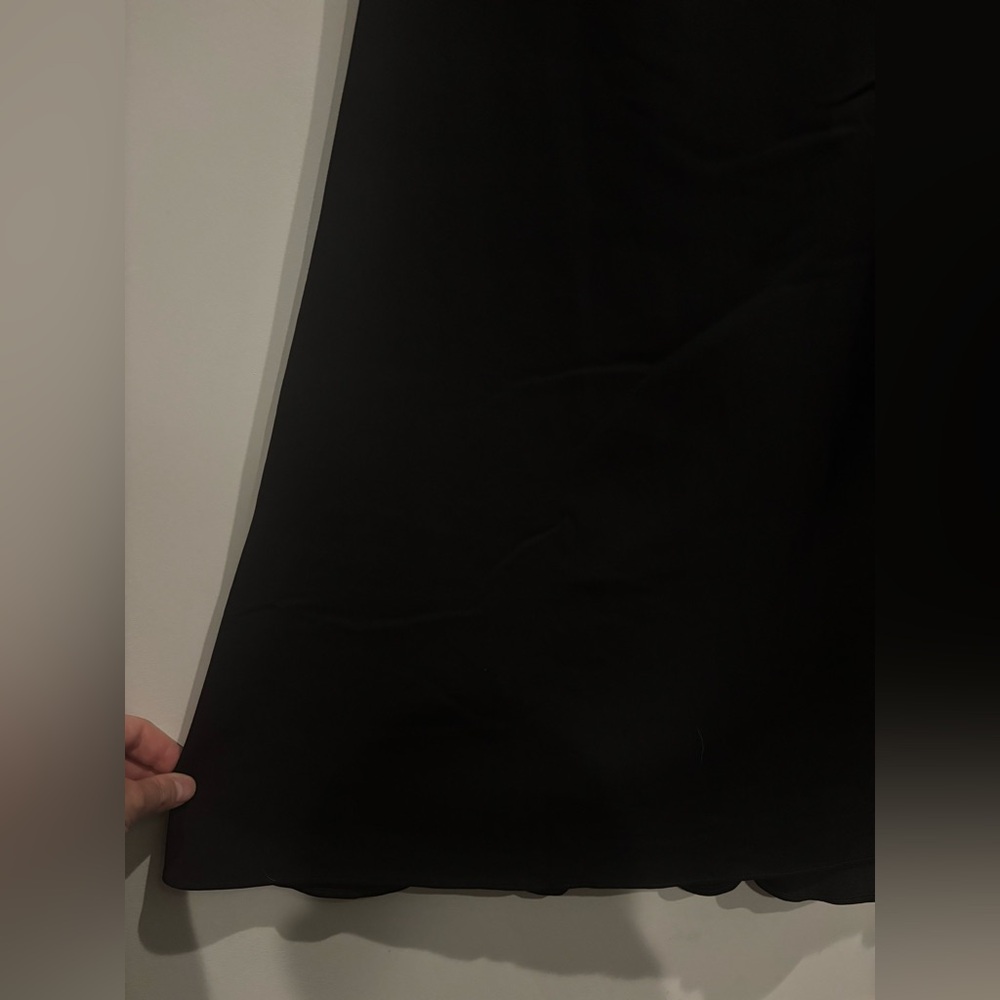 Badgley Mischka Floral Popover Black Gown - Picture 9 of 11